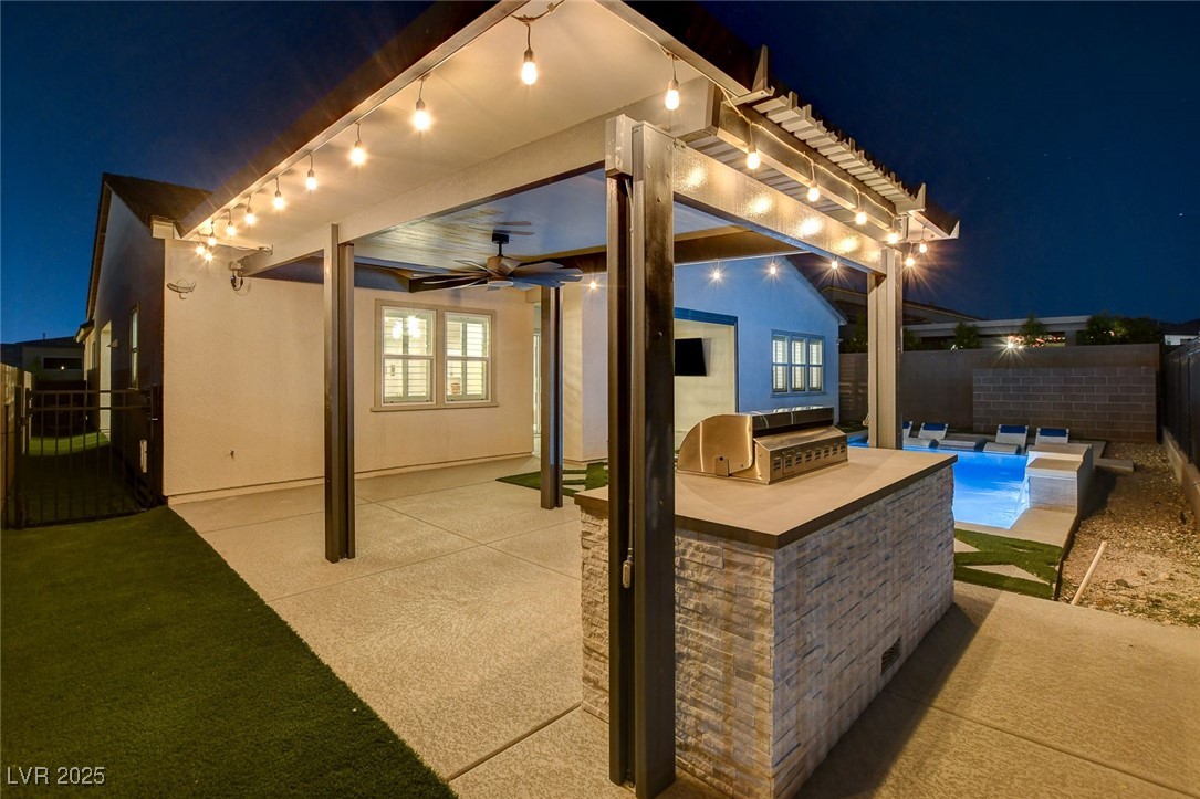 2667 Canvas Sky Street