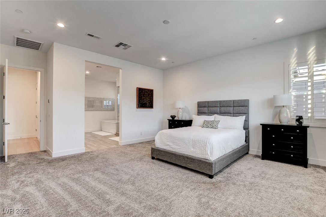 2667 Canvas Sky Street