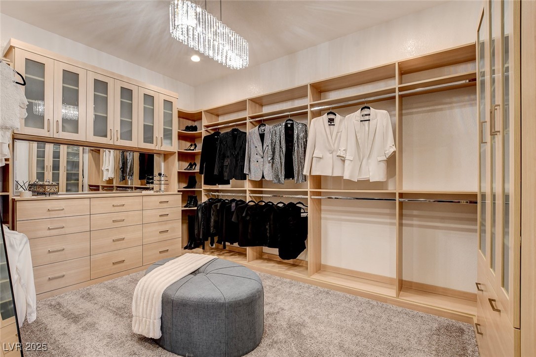 2667 Canvas Sky Street