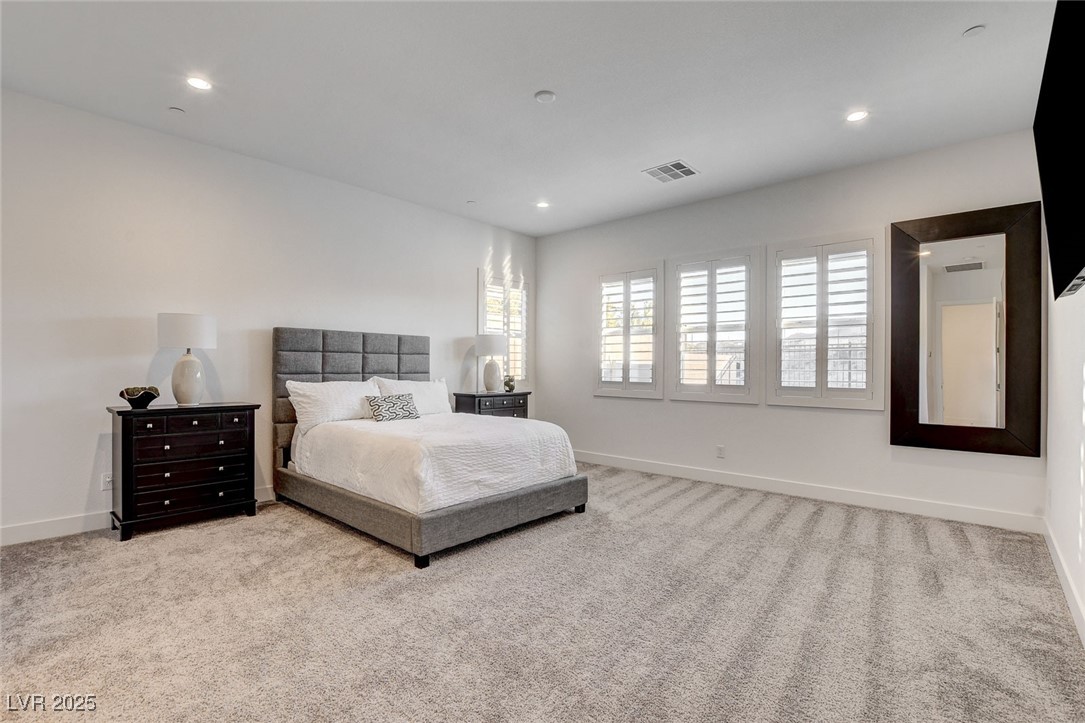 2667 Canvas Sky Street