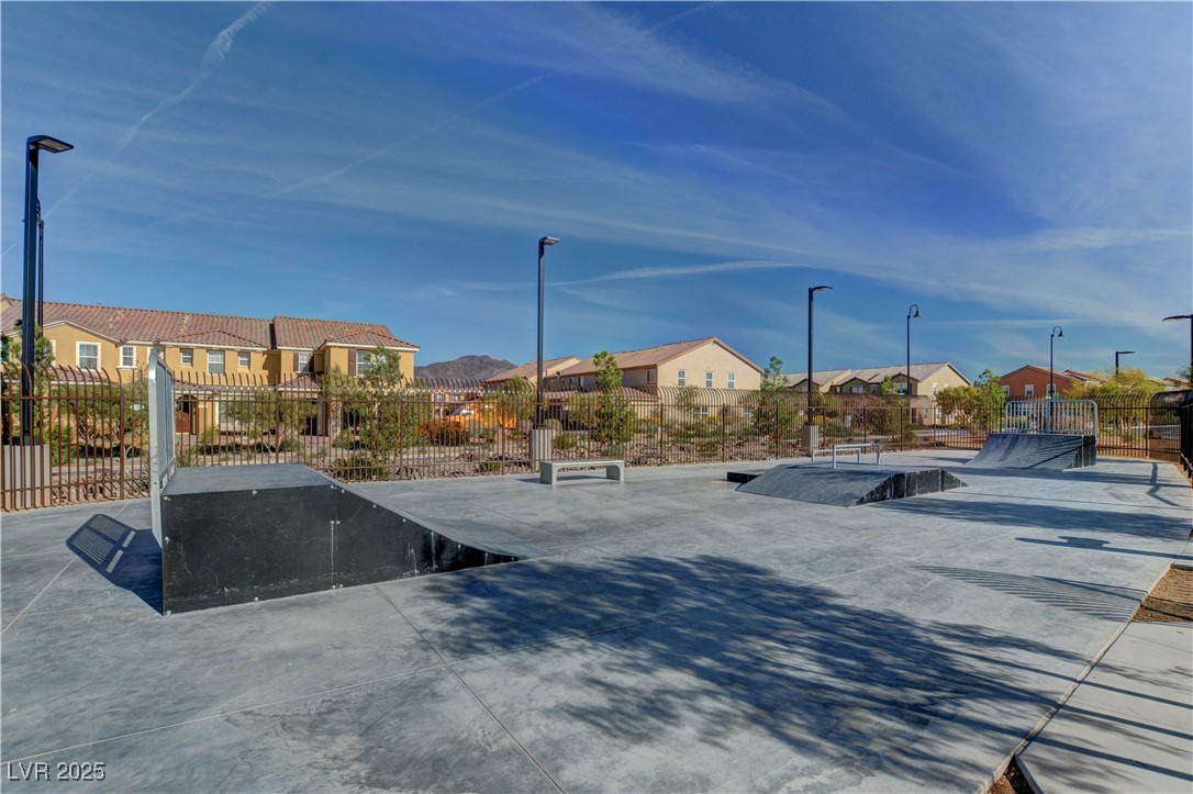 2667 Canvas Sky Street