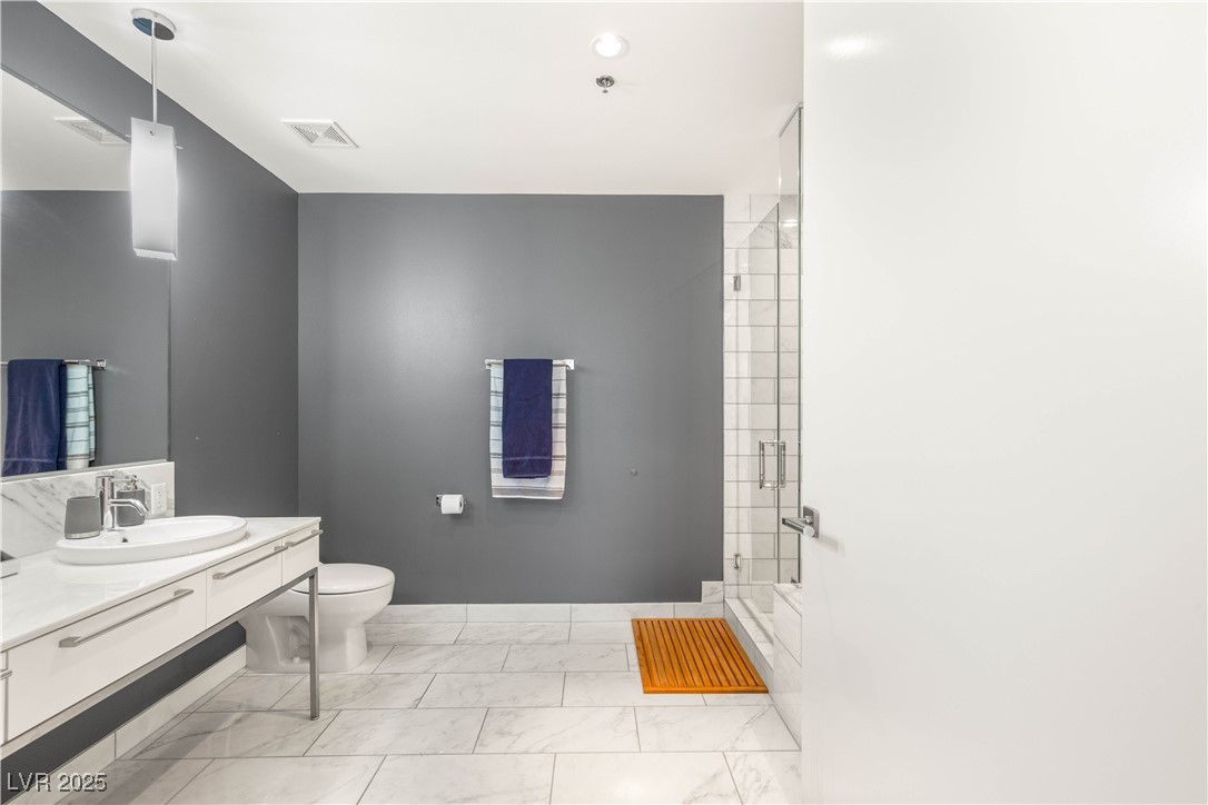 4471 Dean Martin Drive 1907