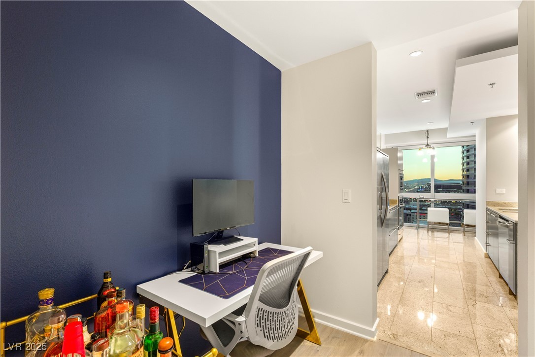 4471 Dean Martin Drive 1907