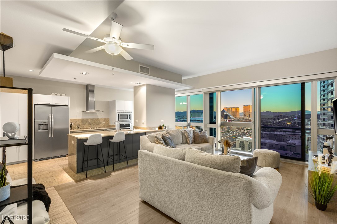 4471 Dean Martin Drive 1907