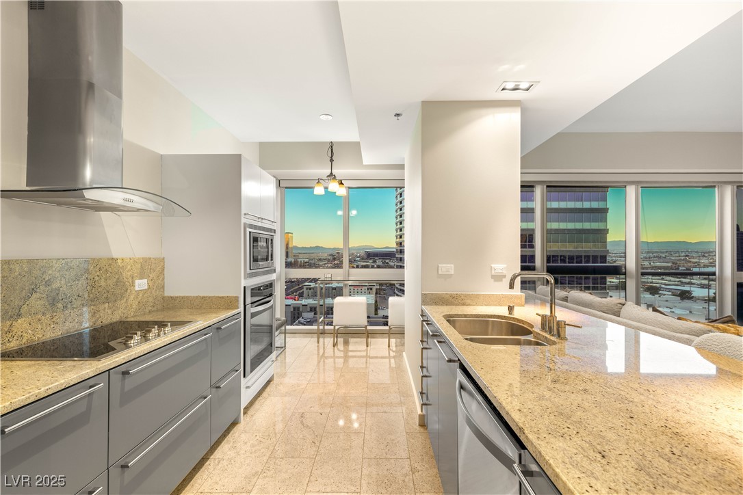 4471 Dean Martin Drive 1907