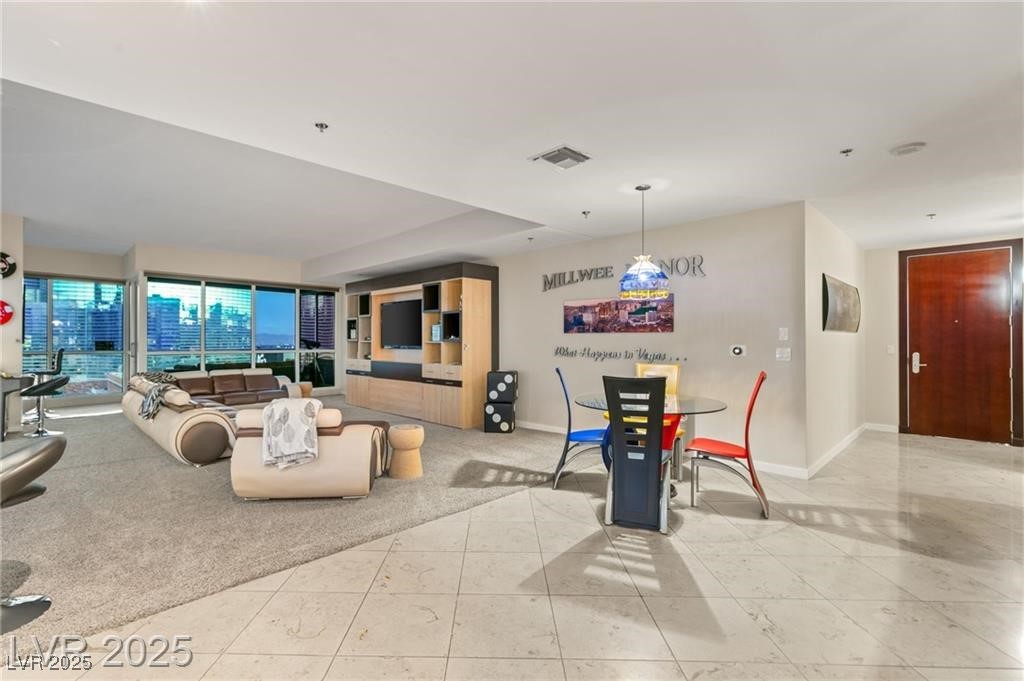 4525 Dean Martin Drive 1500