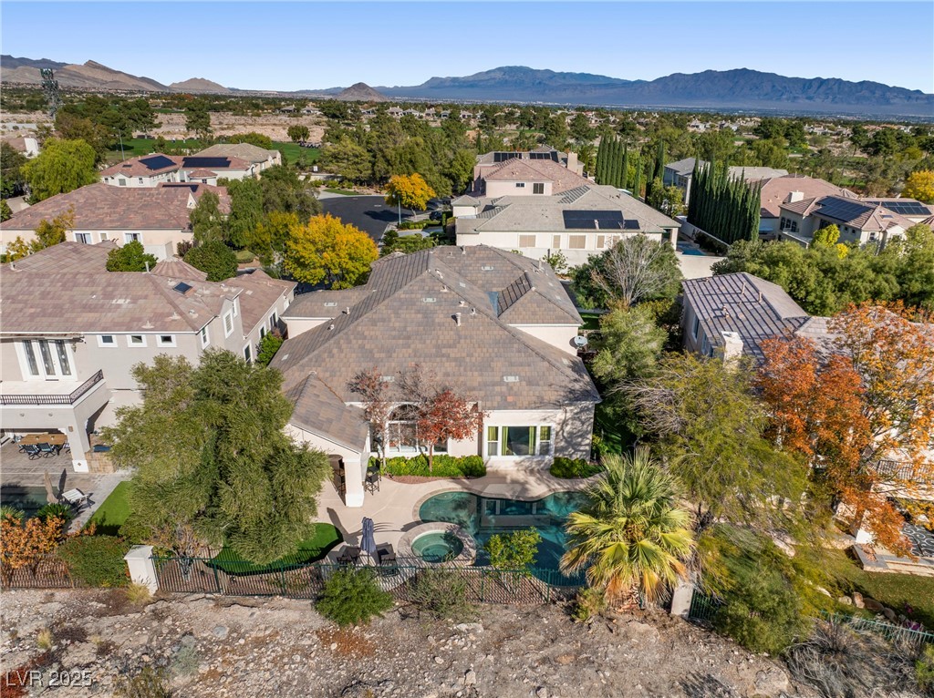 9521 Queen Charlotte Drive