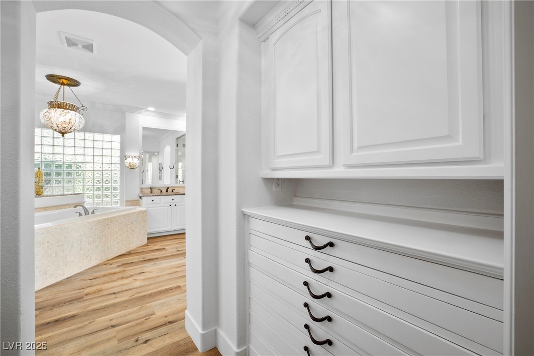 9521 Queen Charlotte Drive