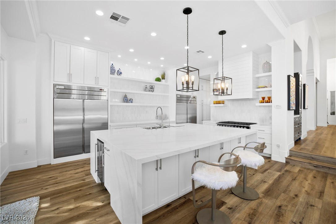 9521 Queen Charlotte Drive