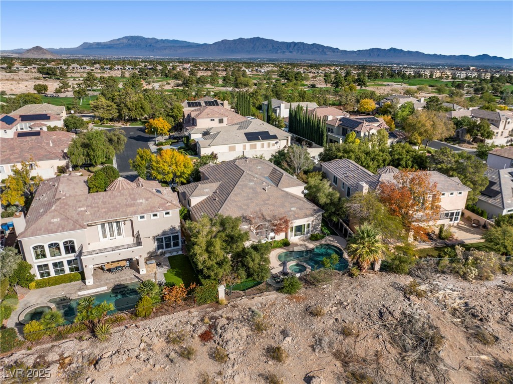 9521 Queen Charlotte Drive