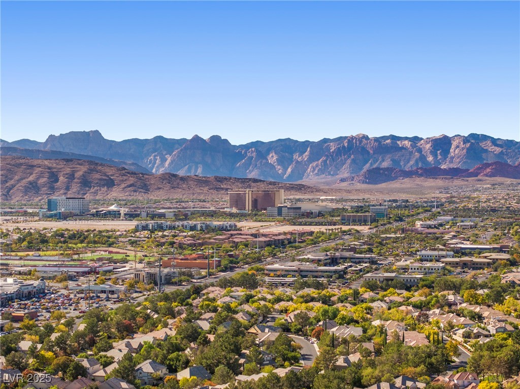 9521 Queen Charlotte Drive