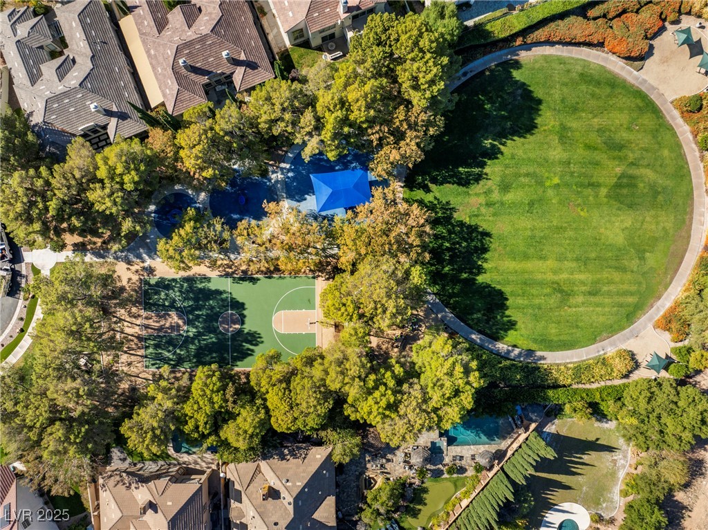 9521 Queen Charlotte Drive