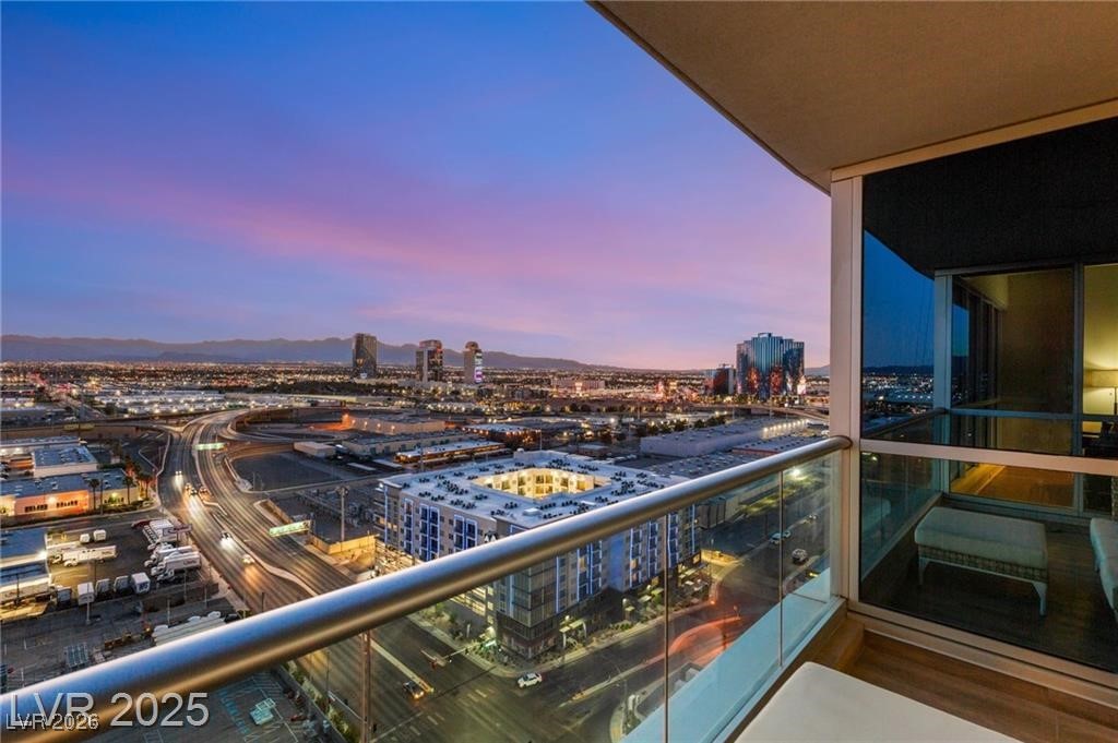 4525 Dean Martin Drive 1906
