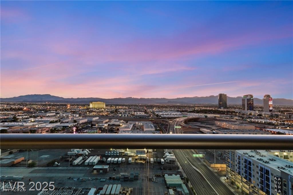 4525 Dean Martin Drive 1906