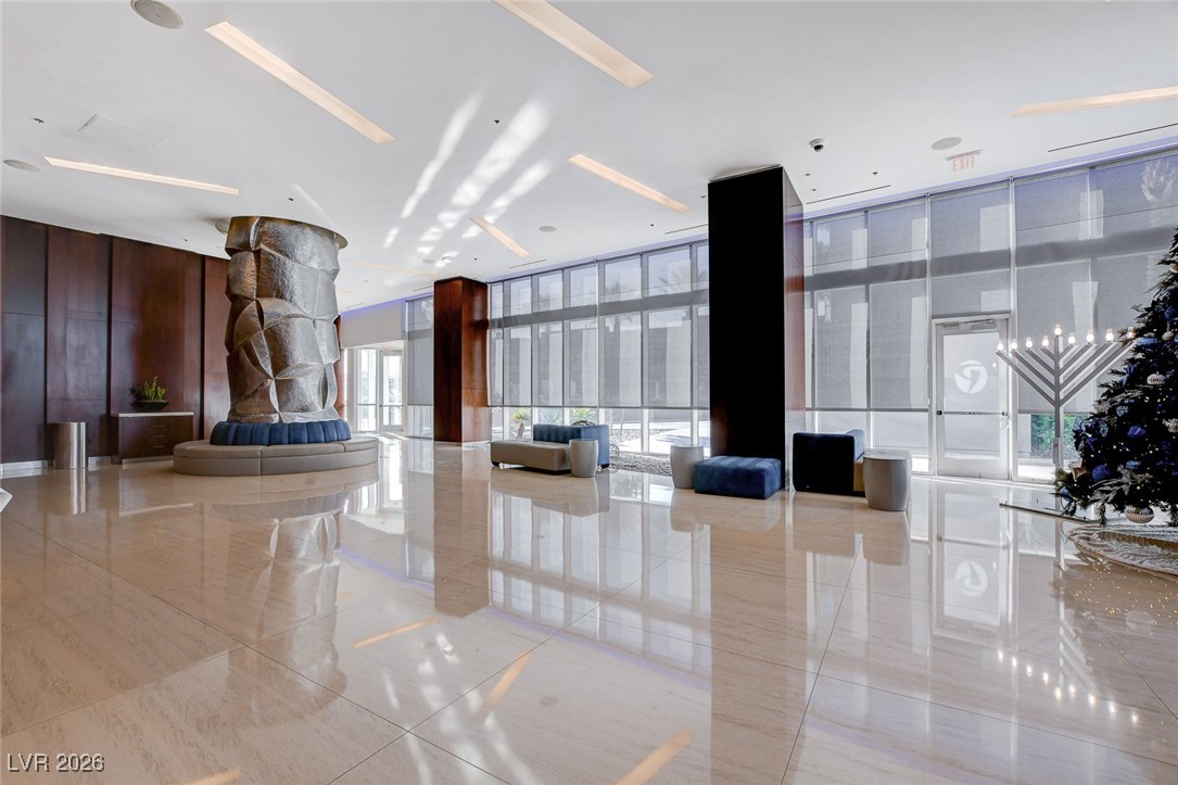 4525 Dean Martin Drive 3000