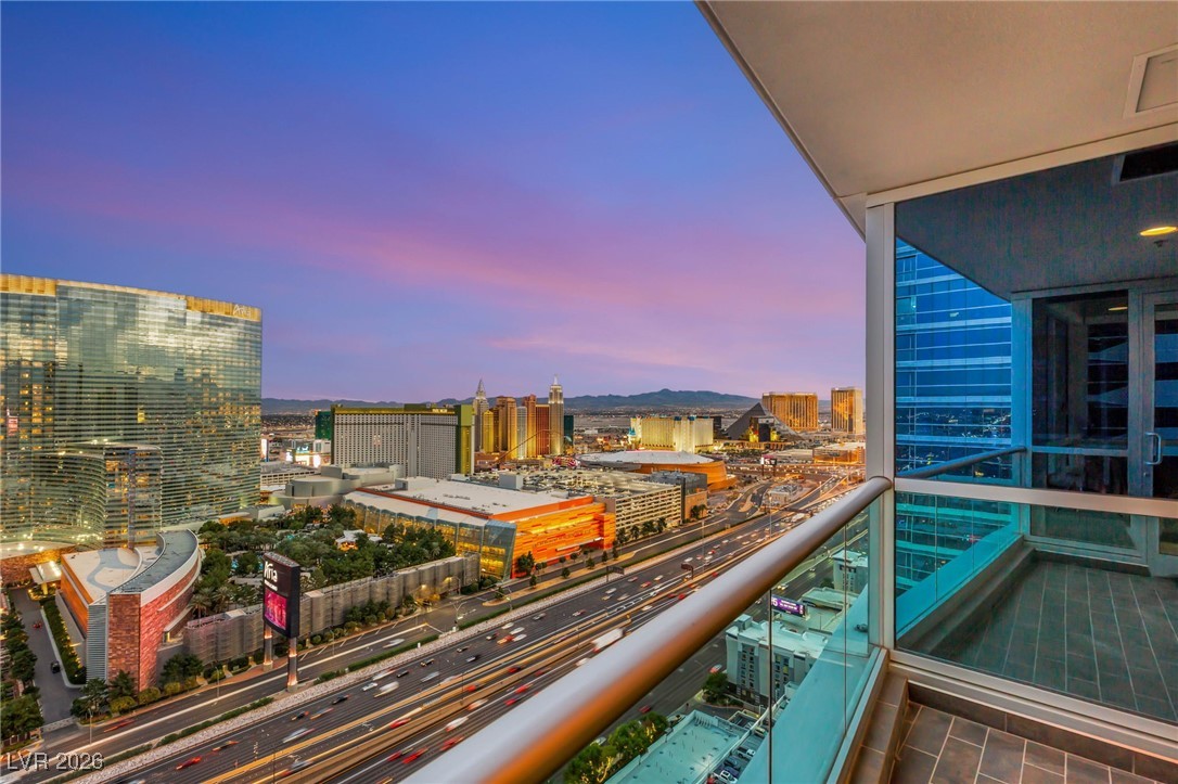 4525 Dean Martin Drive 3000