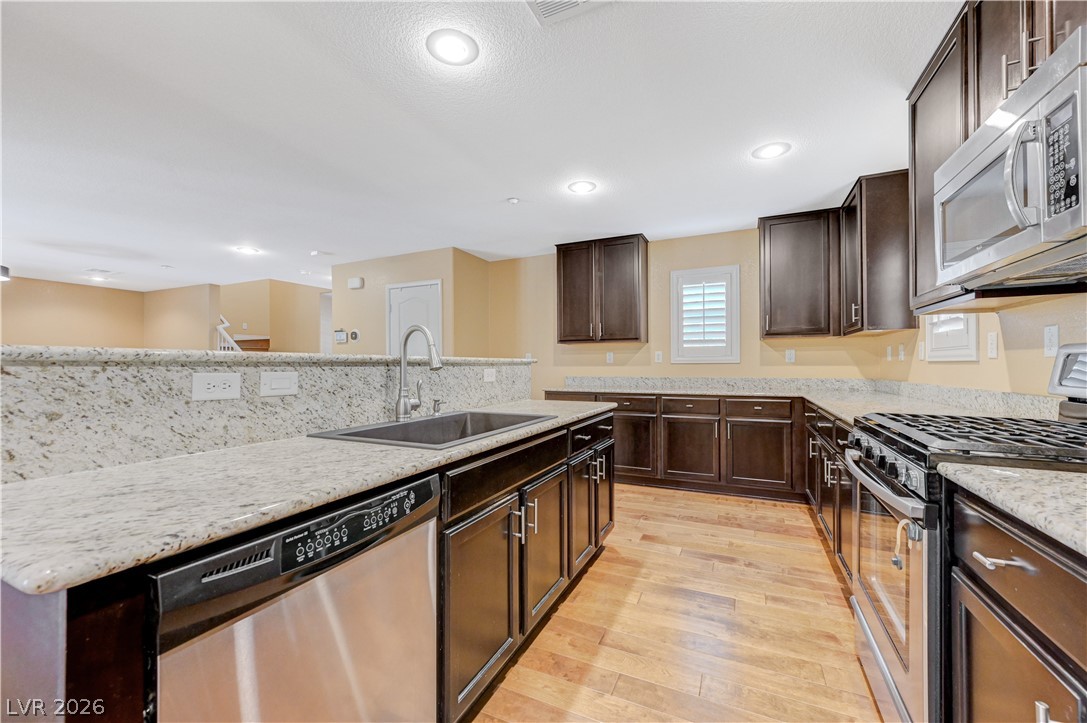 2057 Self Portrait Street