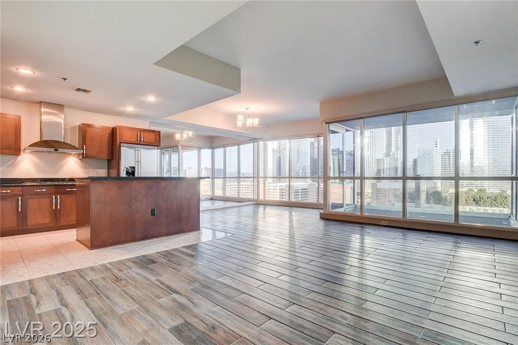 4575 Dean Martin Drive 1209