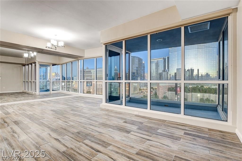 4575 Dean Martin Drive 1209