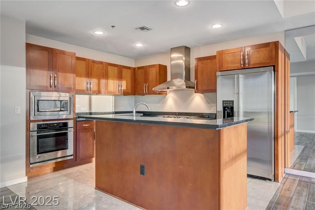 4575 Dean Martin Drive 1209