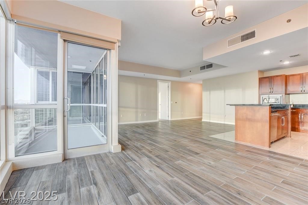 4575 Dean Martin Drive 1209