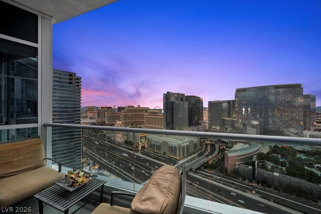 4575 Dean Martin Drive 3304