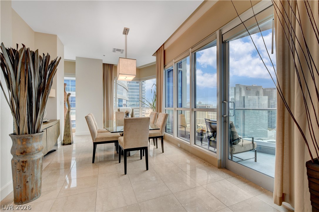 4575 Dean Martin Drive 3304