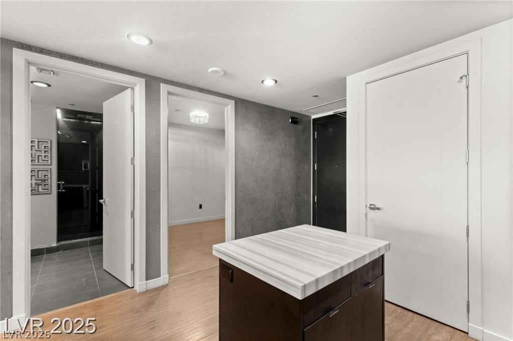 4525 Dean Martin Drive 511