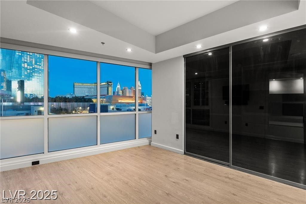4525 Dean Martin Drive 511