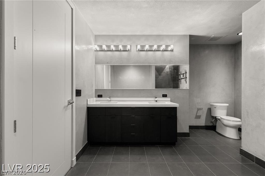 4525 Dean Martin Drive 511