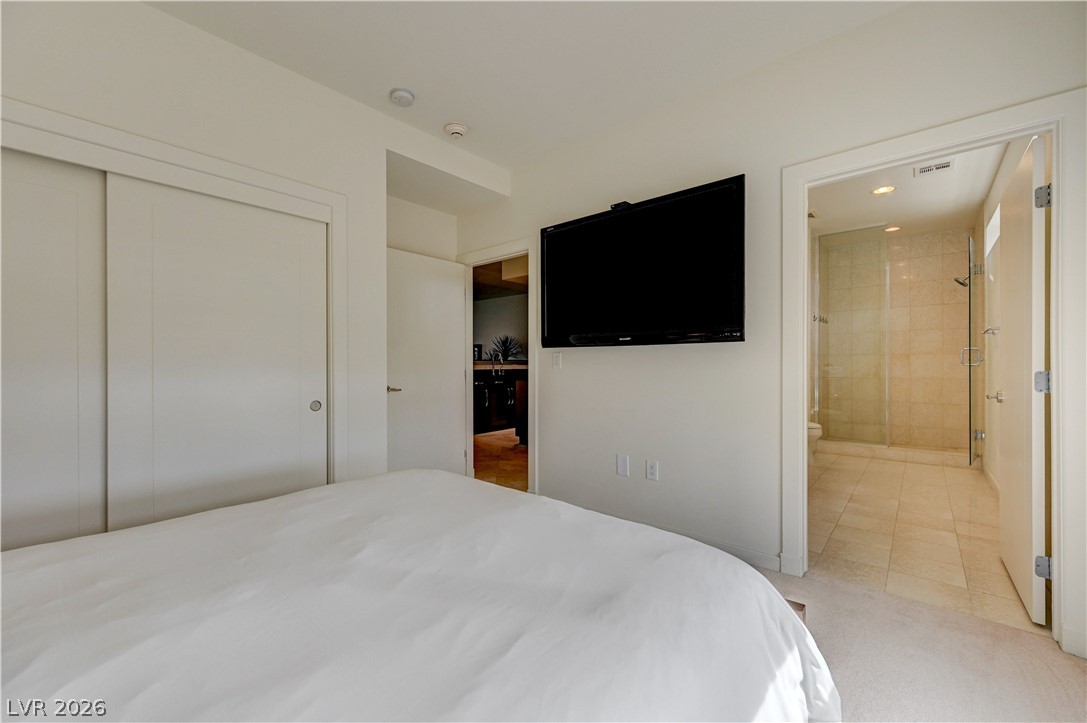 4535 Dean Martin Drive 103