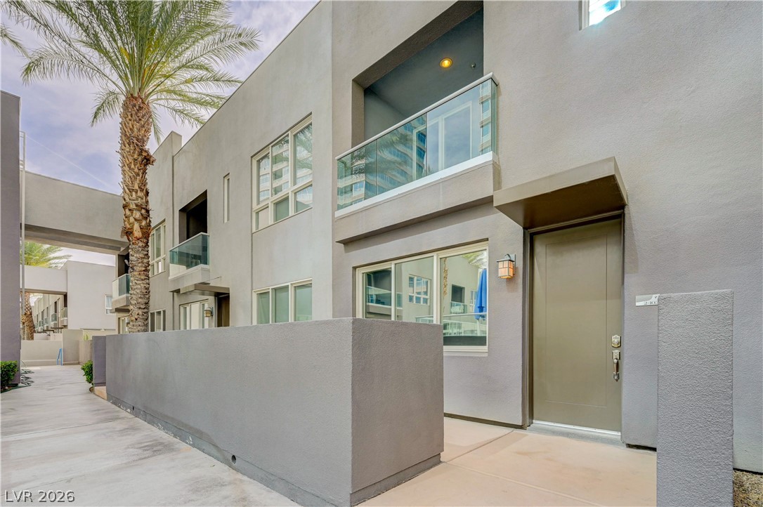 4535 Dean Martin Drive 103
