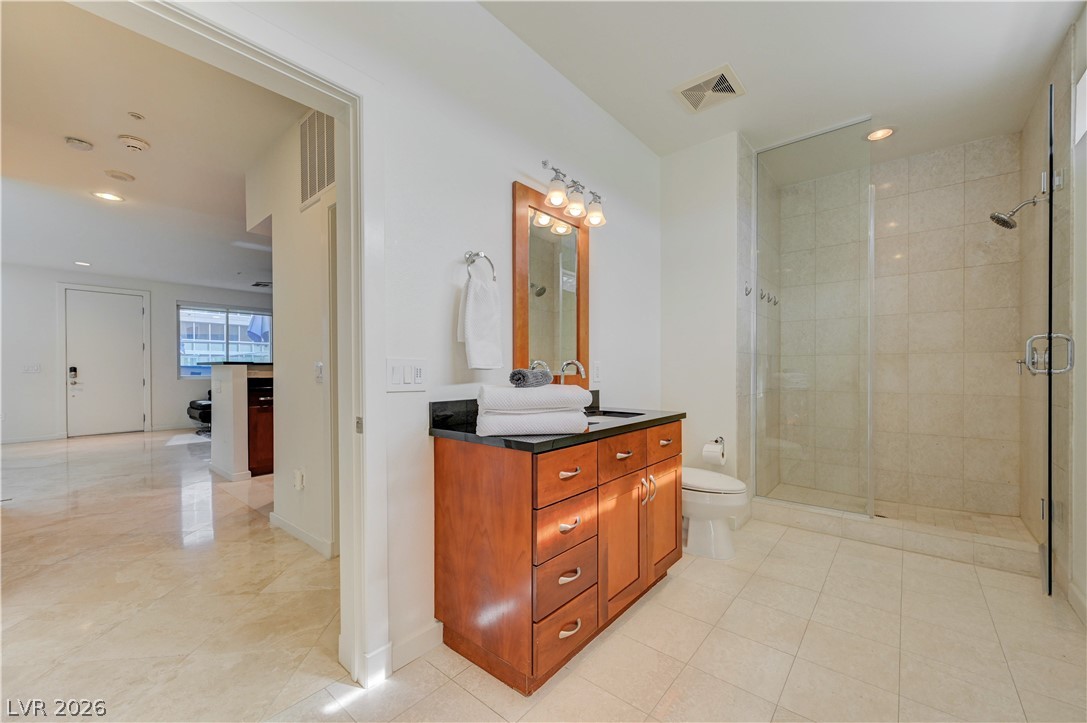 4535 Dean Martin Drive 103