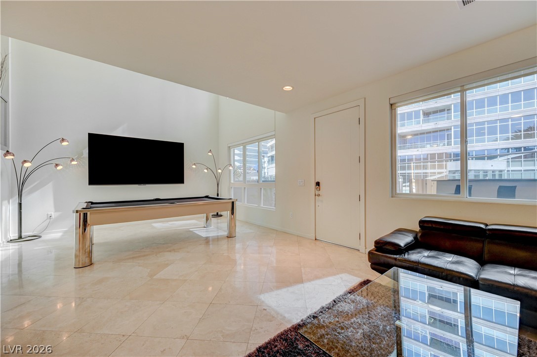 4535 Dean Martin Drive 103