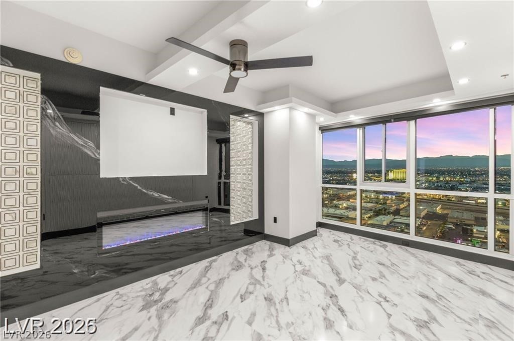 4575 Dean Martin Drive 2706