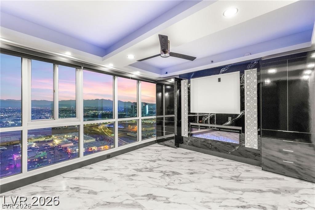 4575 Dean Martin Drive 2706