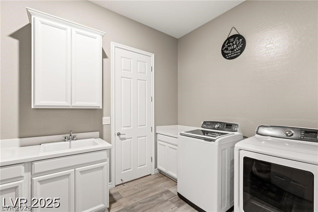 10086 Mountain Foothills Avenue
