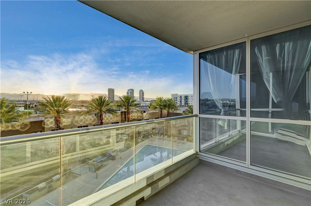 4575 Dean Martin Drive 406
