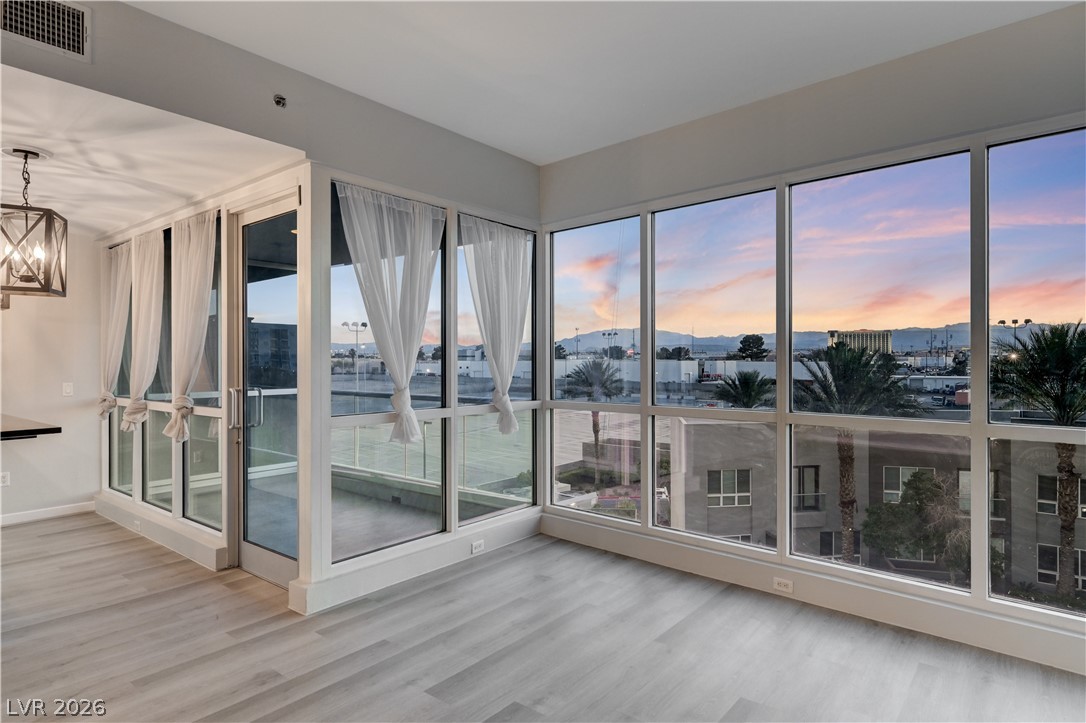 4575 Dean Martin Drive 406