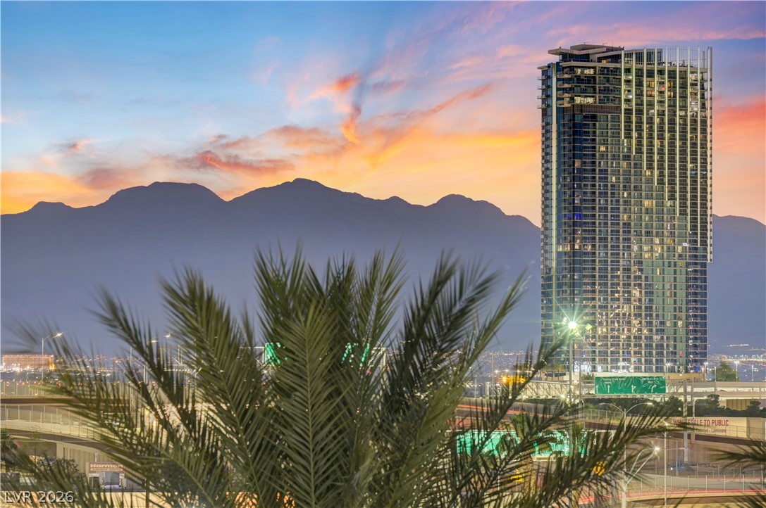 4575 Dean Martin Drive 406