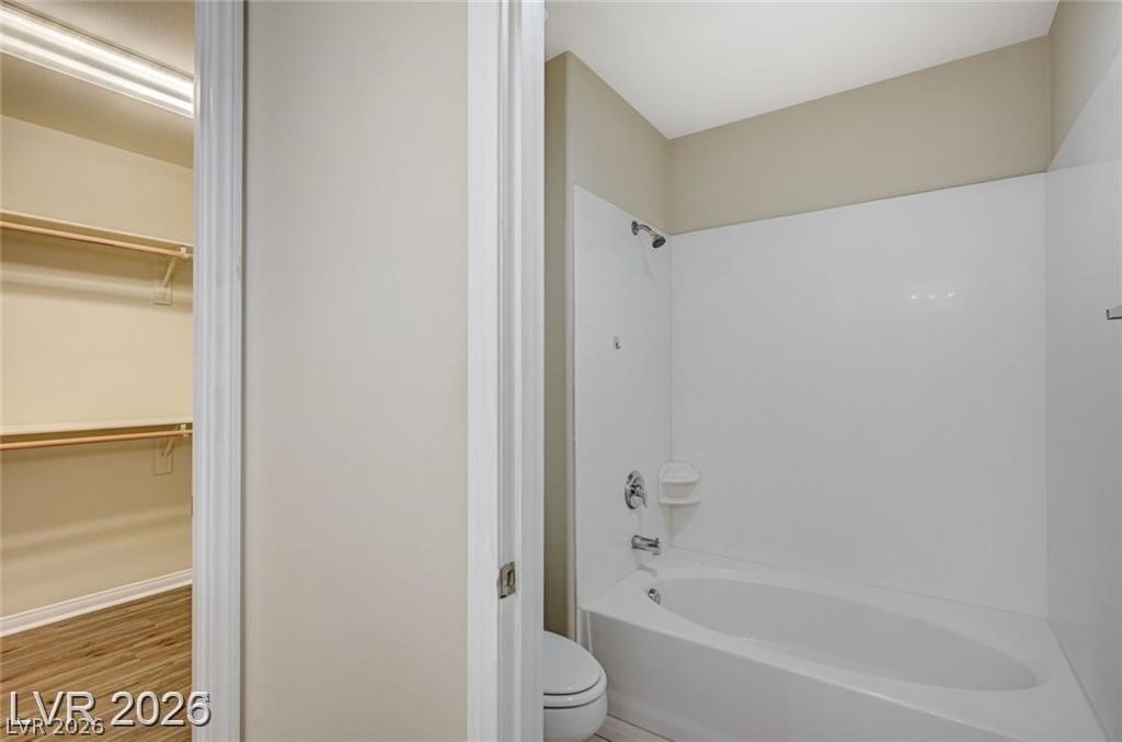 20 Serene Avenue 201