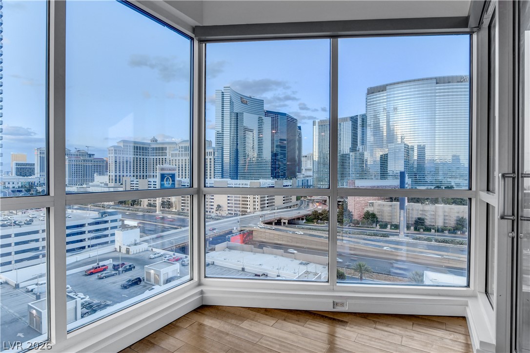 4575 DEAN MARTIN Drive 1212