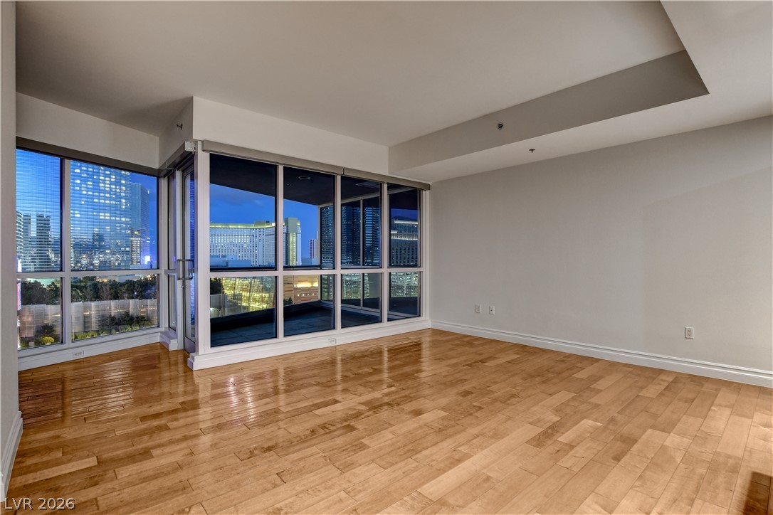 4575 DEAN MARTIN Drive 1212