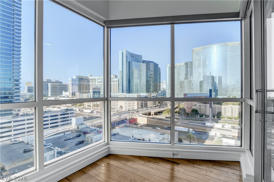 4575 DEAN MARTIN Drive 1212