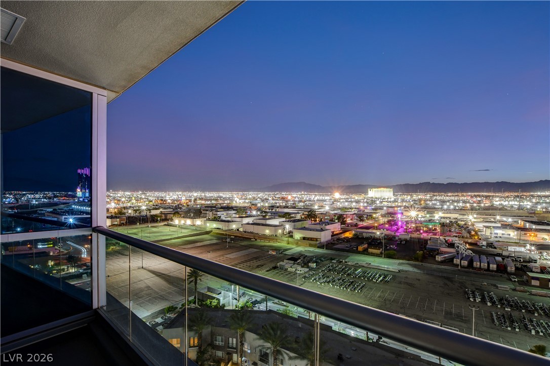 4575 DEAN MARTIN Drive 1212