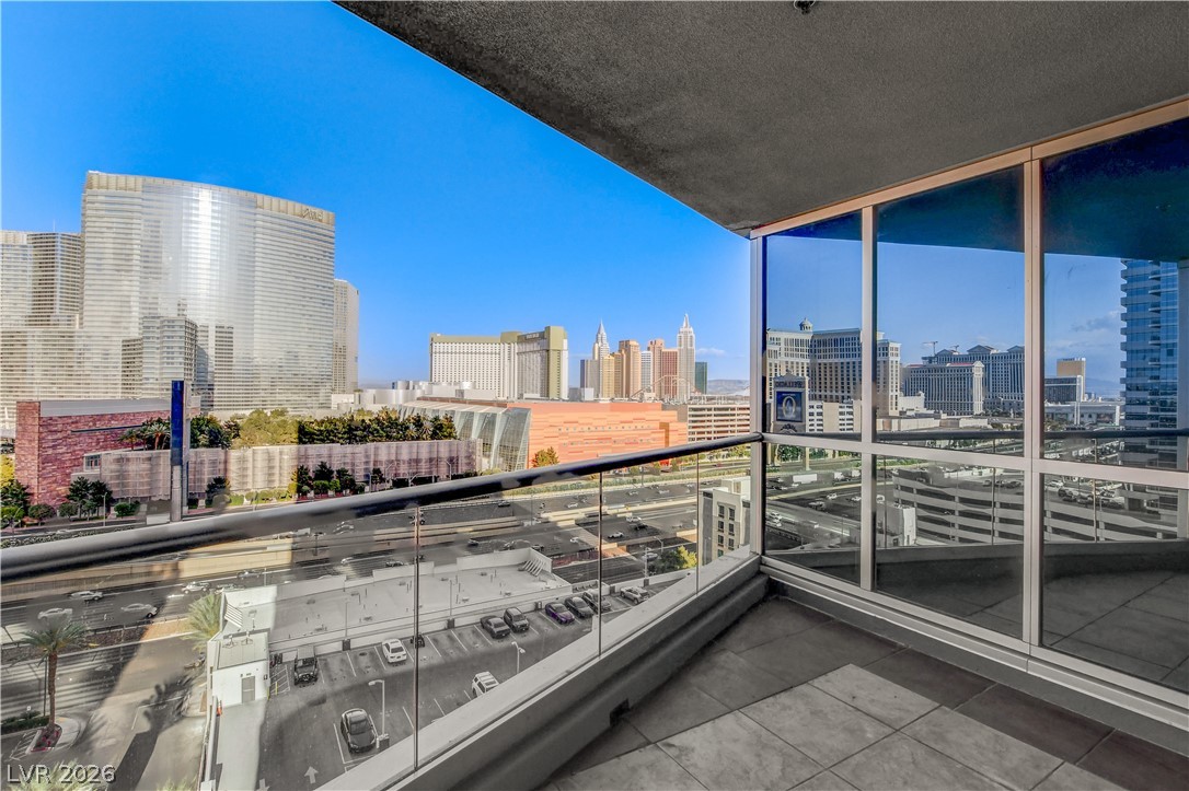 4575 DEAN MARTIN Drive 1212