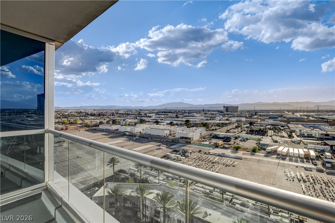 4575 DEAN MARTIN Drive 1212