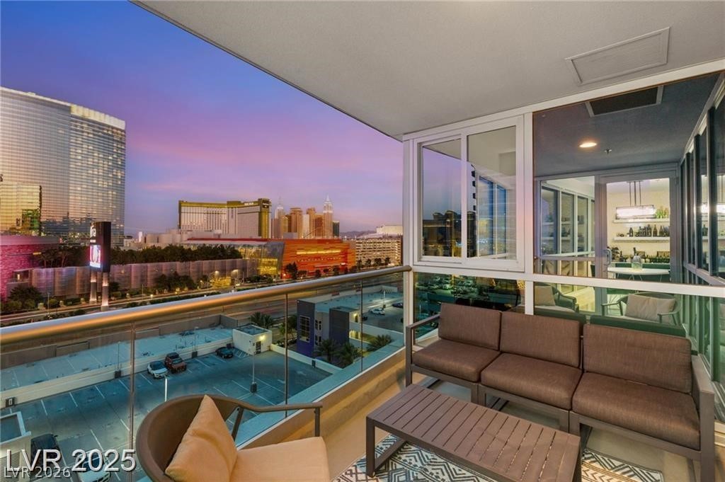 4525 Dean Martin Drive 1007