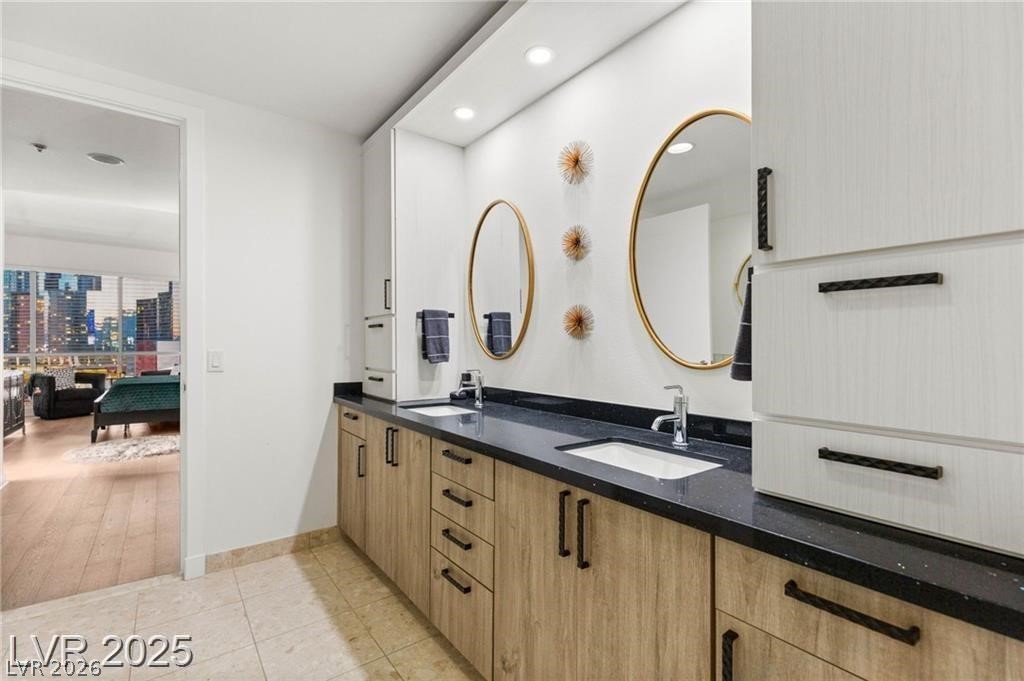 4525 Dean Martin Drive 1007