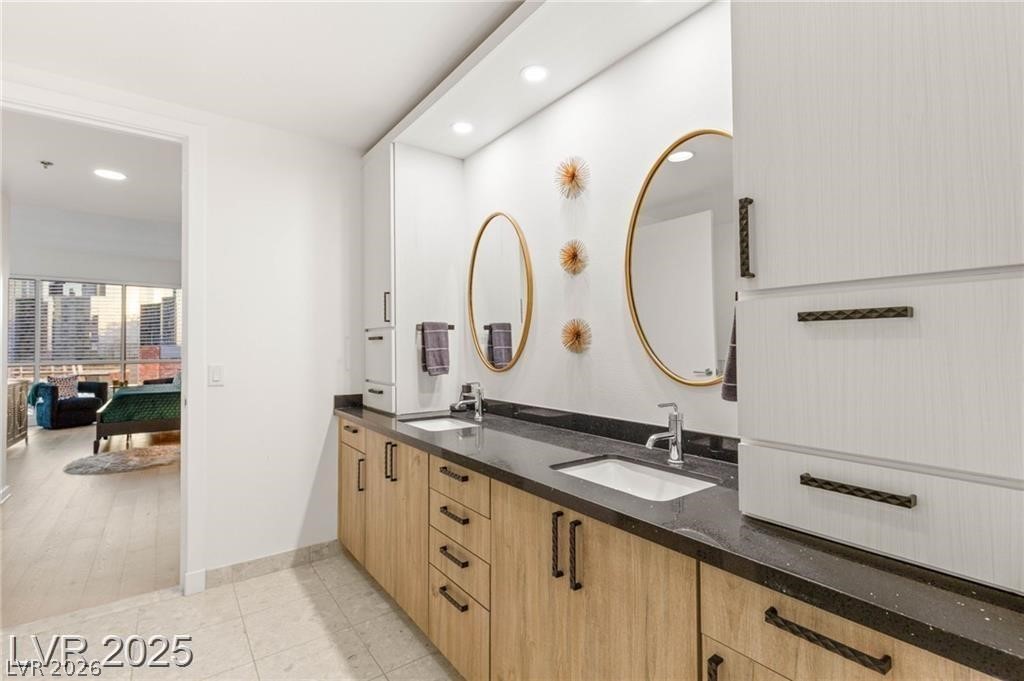 4525 Dean Martin Drive 1007